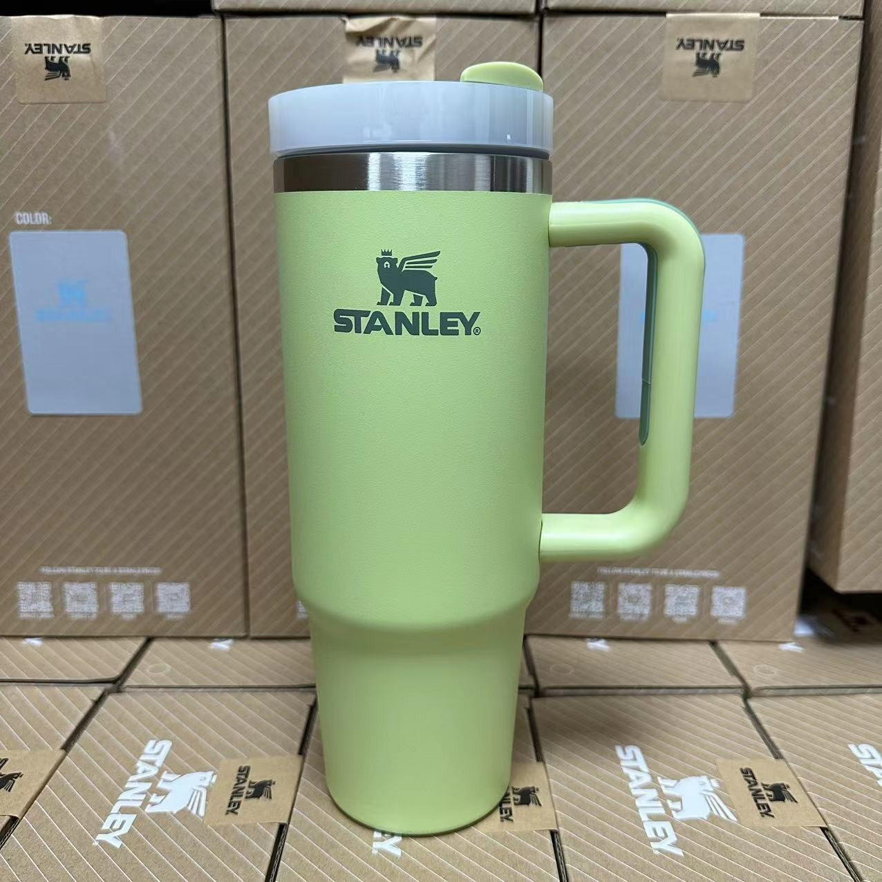 Stanley Tumbler with Handle Straw Lid Stainless Steel 30oz Vacuum Insulated Car Mug Double Wall Thermal Iced Travel Cup