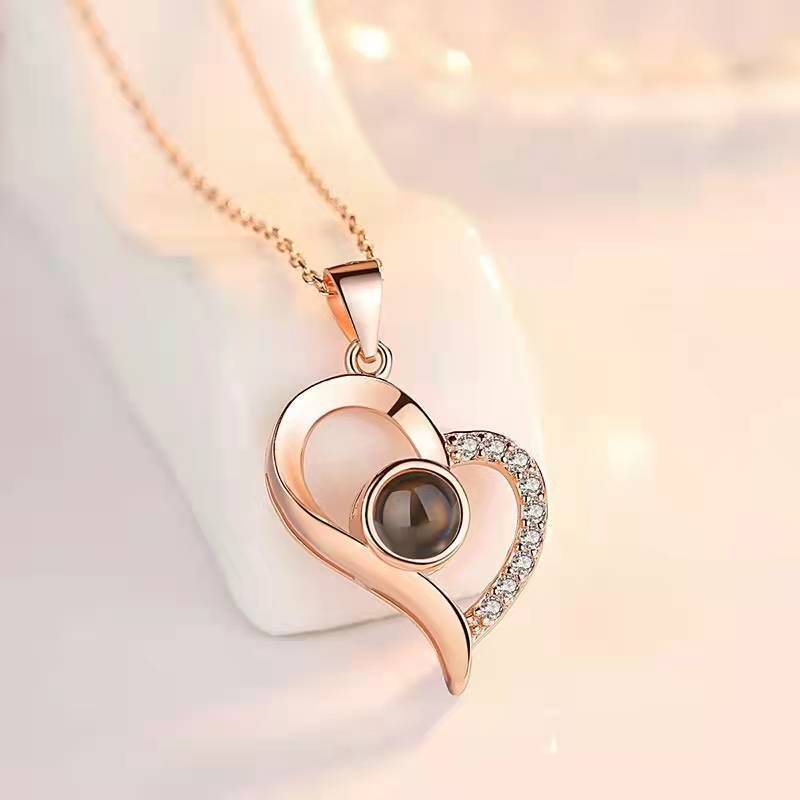Heiße Valentinstagsgeschenke Metall Rose Schmuck Geschenkbox Halskette für Hochzeit Freundin Halskette Geschenke