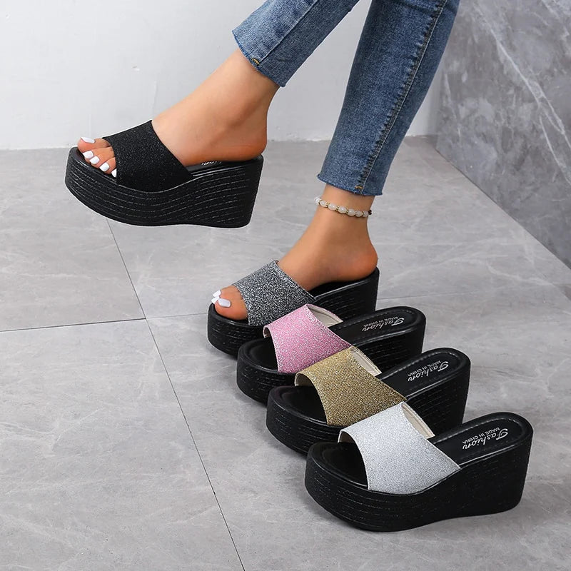 Sandals Summer Design New Women Slippers Wedges Platform Beach Flip Flops Trend High Heels Ladies Shoes Pumps Thick Slides Mujer